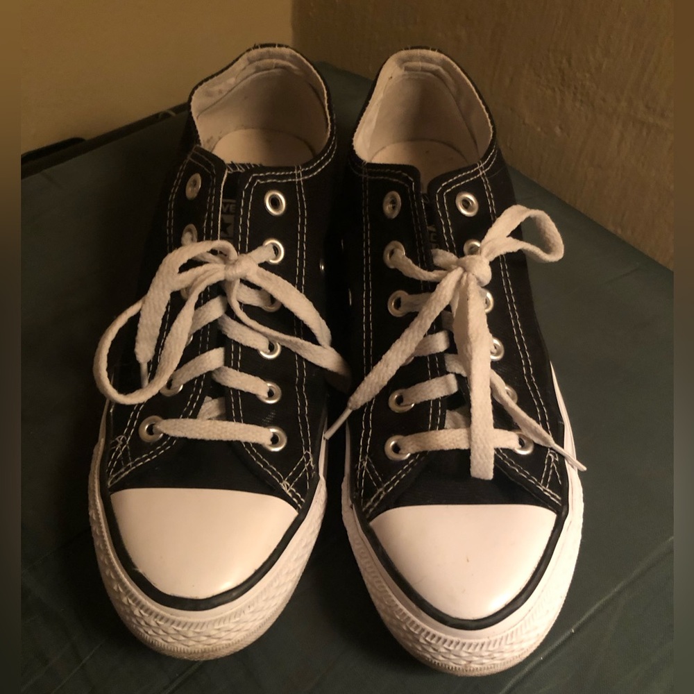 Black Converse Allstar Sneakers
